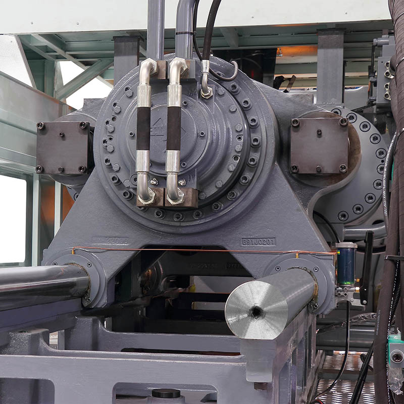 HXM2200: HXM servoformsprutningsmaskin