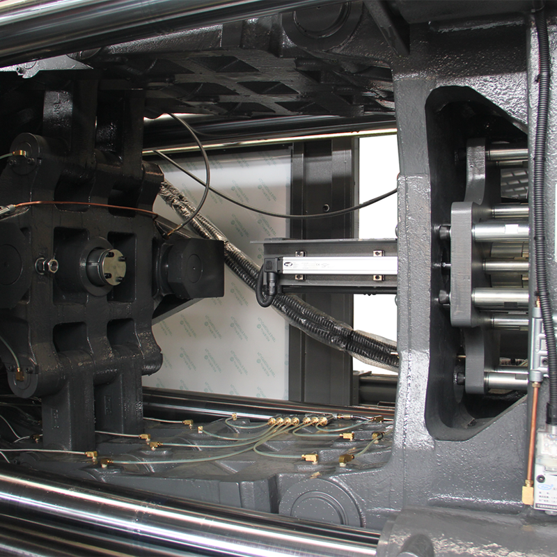 SP350: SP smart kraftformsprutningsmaskin